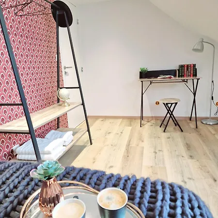 L'elementaire, Chic Et